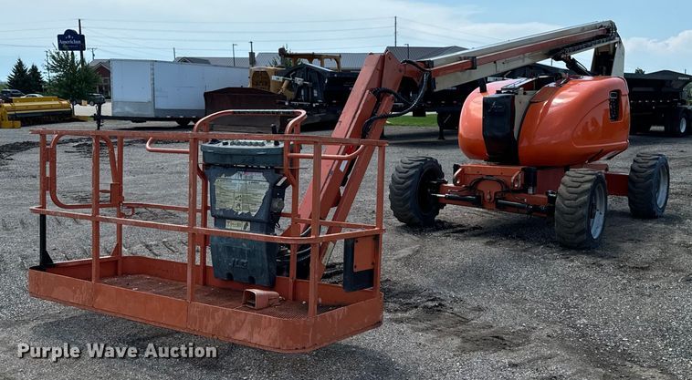 image for item EH4362 2007 JLG 600AJ boom lift