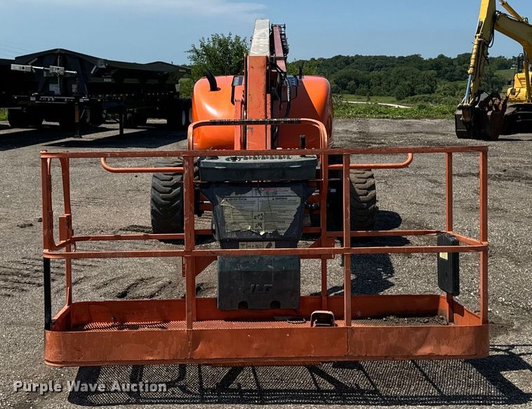 image for item EH4362 2007 JLG 600AJ boom lift