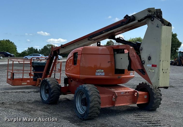 image for item EH4362 2007 JLG 600AJ boom lift