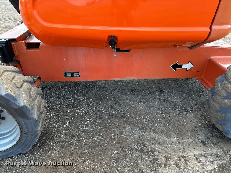 image for item EH4362 2007 JLG 600AJ boom lift