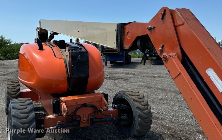 image for item EH4362 2007 JLG 600AJ boom lift