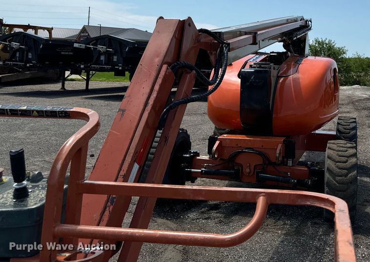 image for item EH4362 2007 JLG 600AJ boom lift