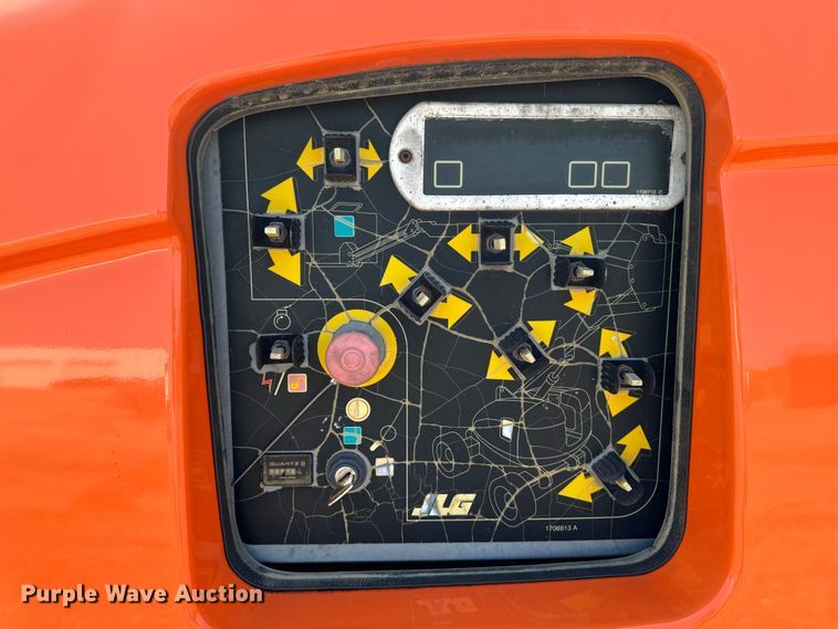 image for item EH4362 2007 JLG 600AJ boom lift