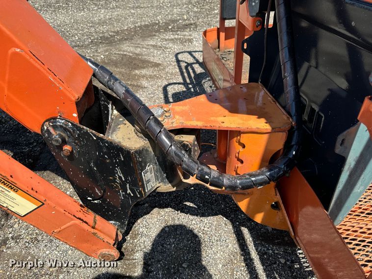 image for item EH4362 2007 JLG 600AJ boom lift