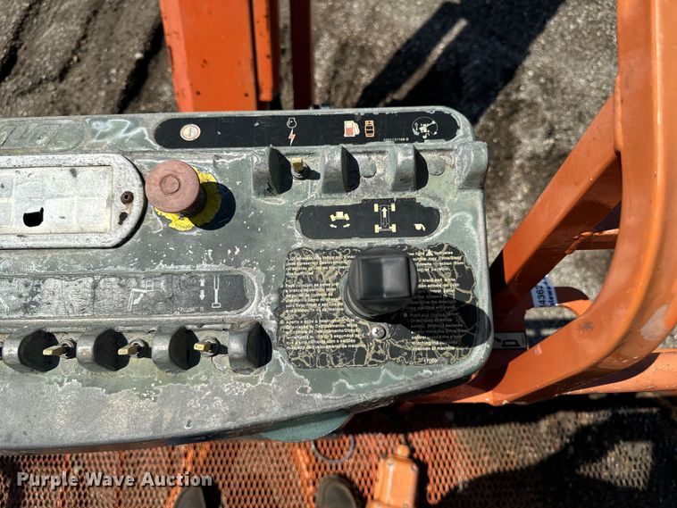 image for item EH4362 2007 JLG 600AJ boom lift