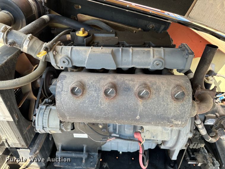 image for item EH4362 2007 JLG 600AJ boom lift