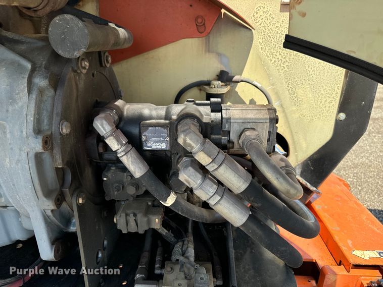 image for item EH4362 2007 JLG 600AJ boom lift