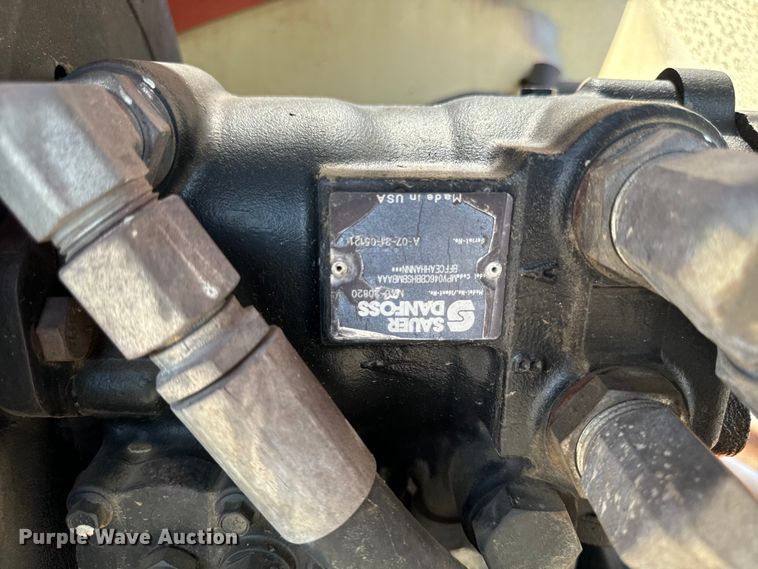 image for item EH4362 2007 JLG 600AJ boom lift