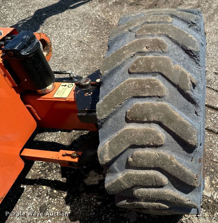 image for item EH4362 2007 JLG 600AJ boom lift