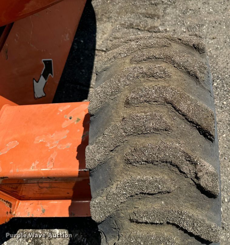 image for item EH4362 2007 JLG 600AJ boom lift