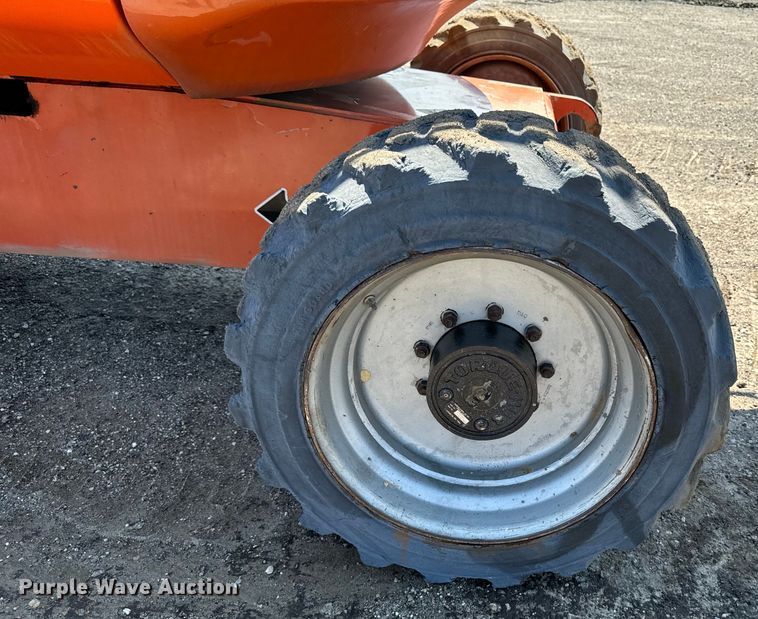 image for item EH4362 2007 JLG 600AJ boom lift
