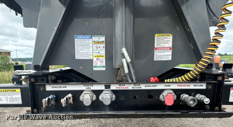 image for item EH4363 2022 Side Dump Industries DS39BAH1R2R11 side dump trailer