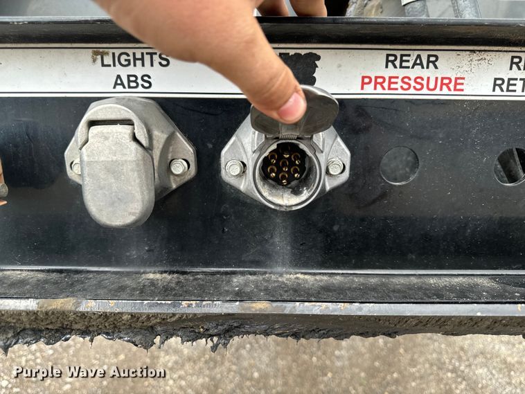 image for item EH4363 2022 Side Dump Industries DS39BAH1R2R11 side dump trailer