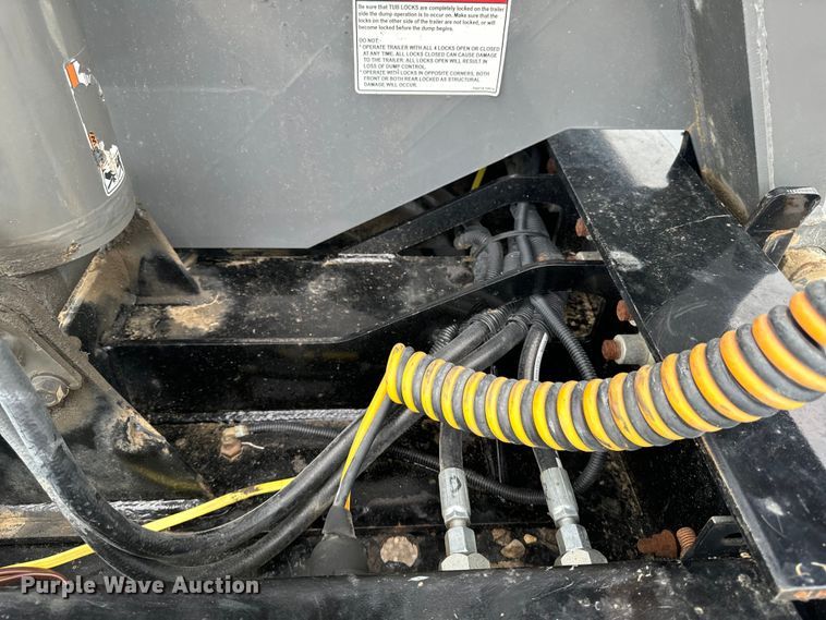 image for item EH4363 2022 Side Dump Industries DS39BAH1R2R11 side dump trailer