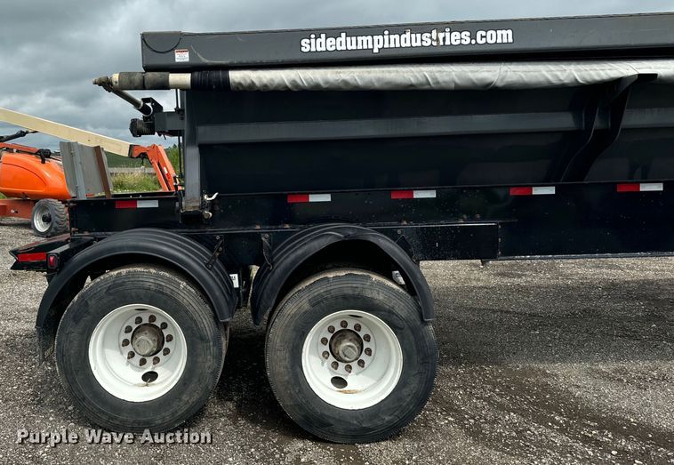 image for item EH4363 2022 Side Dump Industries DS39BAH1R2R11 side dump trailer