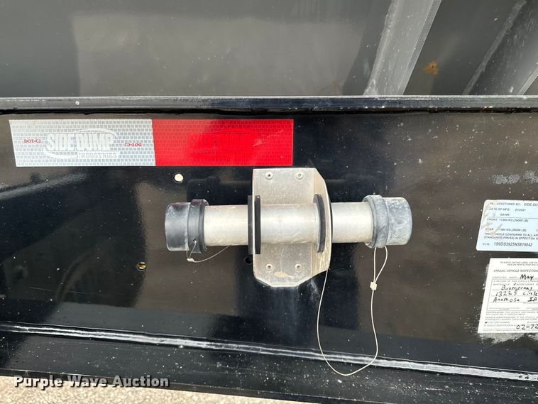 image for item EH4363 2022 Side Dump Industries DS39BAH1R2R11 side dump trailer