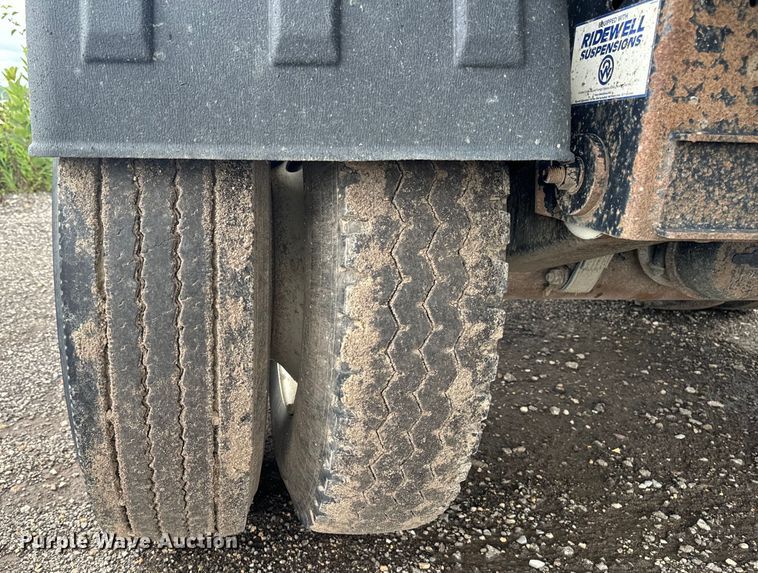 image for item EH4363 2022 Side Dump Industries DS39BAH1R2R11 side dump trailer