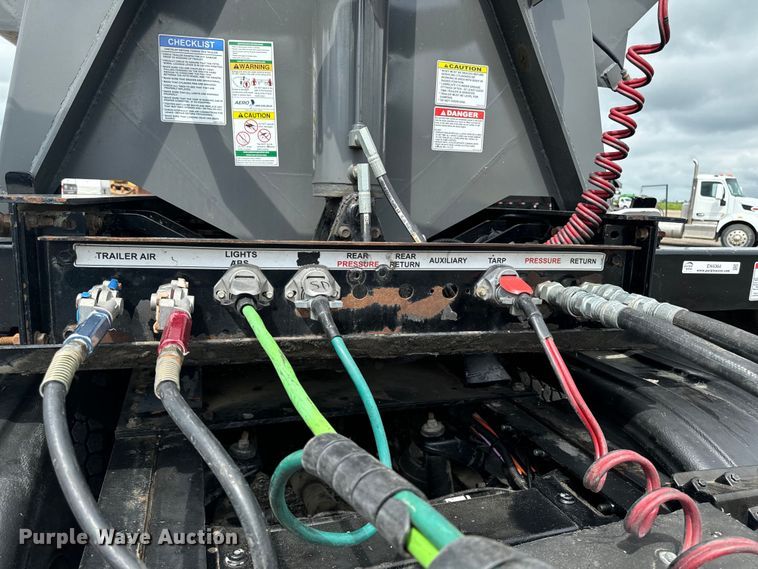 image for item EH4364 2022 Side Dump Industries DS47CAR3R2T11 side dump trailer