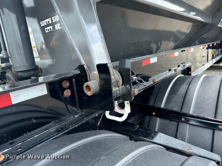 image for item EH4364 2022 Side Dump Industries DS47CAR3R2T11 side dump trailer