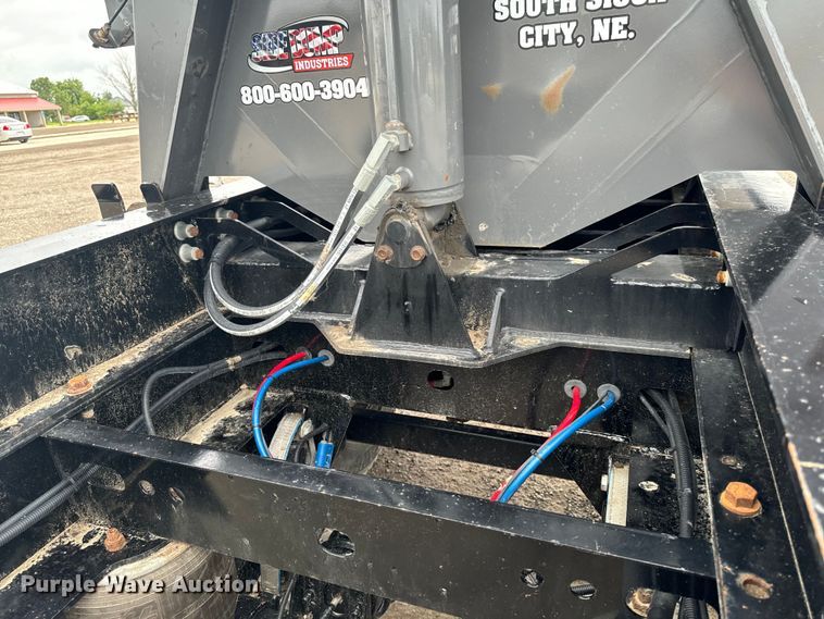 image for item EH4364 2022 Side Dump Industries DS47CAR3R2T11 side dump trailer