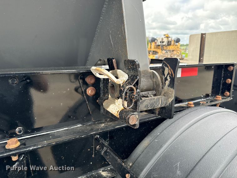 image for item EH4364 2022 Side Dump Industries DS47CAR3R2T11 side dump trailer