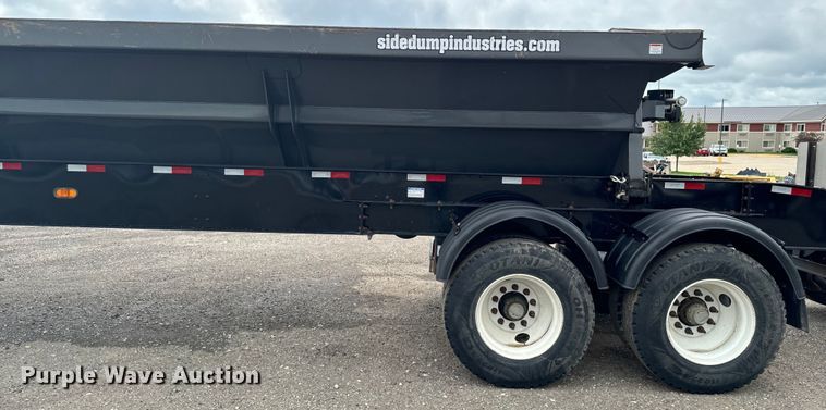 image for item EH4364 2022 Side Dump Industries DS47CAR3R2T11 side dump trailer