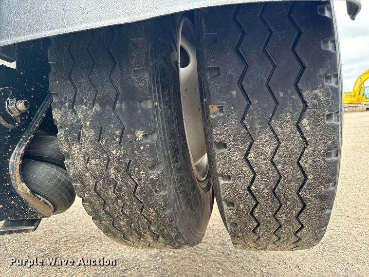 image for item EH4364 2022 Side Dump Industries DS47CAR3R2T11 side dump trailer