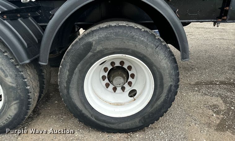 image for item EH4364 2022 Side Dump Industries DS47CAR3R2T11 side dump trailer