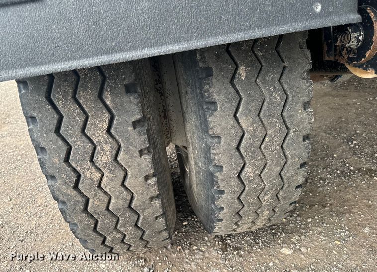 image for item EH4364 2022 Side Dump Industries DS47CAR3R2T11 side dump trailer