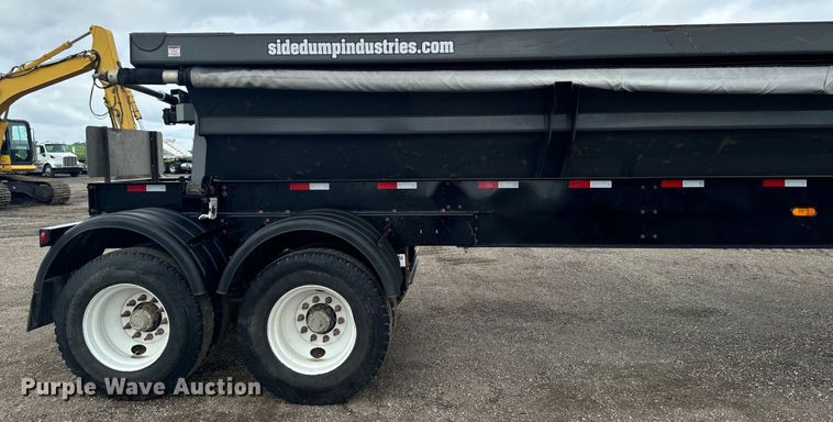 image for item EH4365 2022 Side Dump Industries DS39BAH1R2R11 side dump trailer