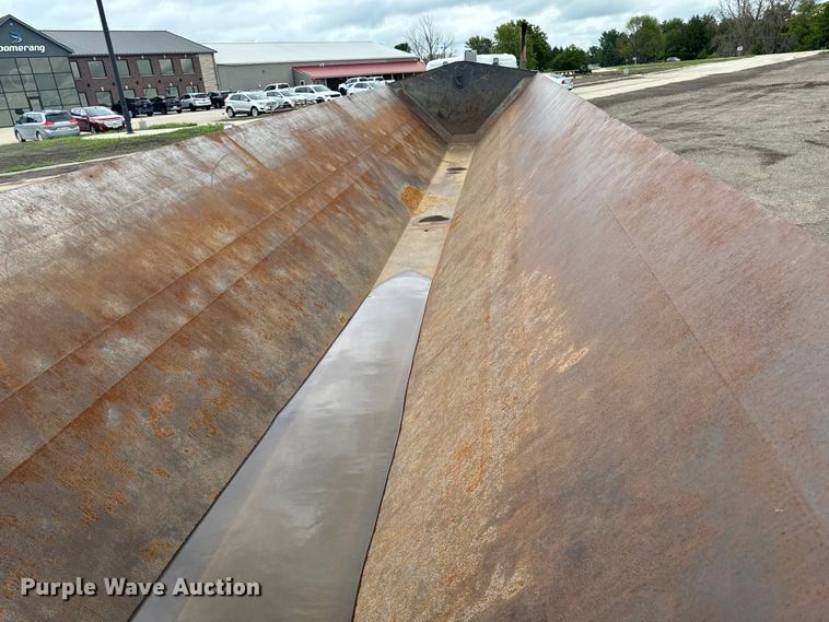 image for item EH4365 2022 Side Dump Industries DS39BAH1R2R11 side dump trailer