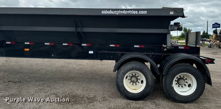 image for item EH4365 2022 Side Dump Industries DS39BAH1R2R11 side dump trailer