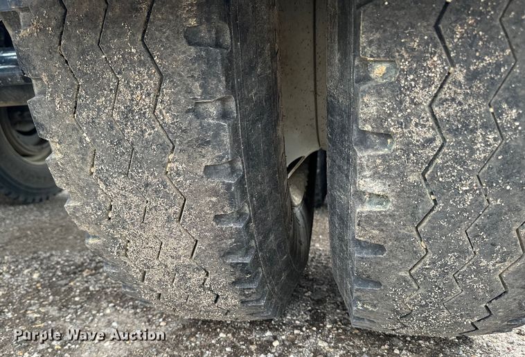 image for item EH4365 2022 Side Dump Industries DS39BAH1R2R11 side dump trailer