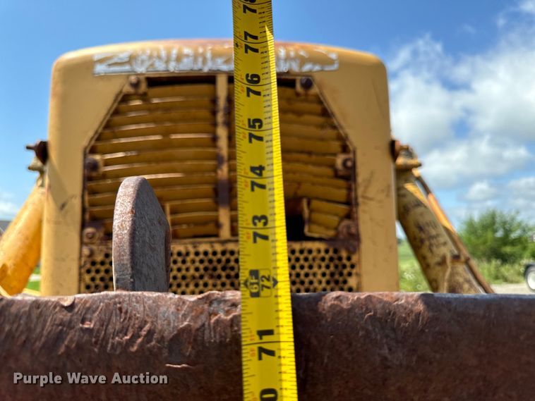 image for item EH4366 1973 Caterpillar D9G dozer