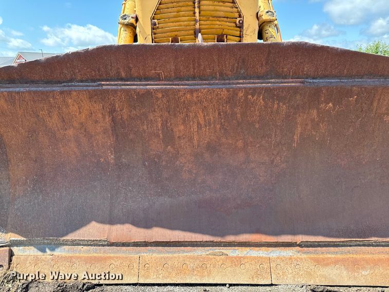 image for item EH4366 1973 Caterpillar D9G dozer
