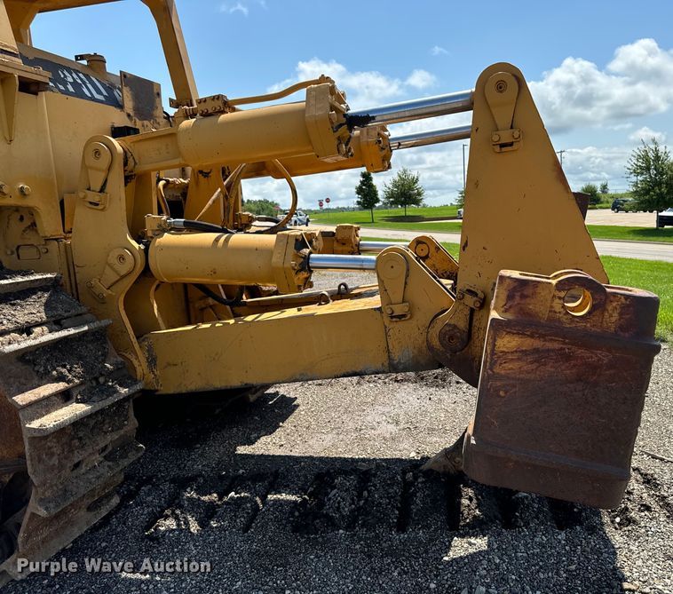 image for item EH4366 1973 Caterpillar D9G dozer
