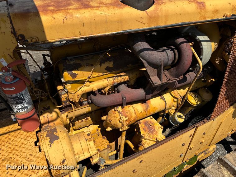 image for item EH4366 1973 Caterpillar D9G dozer
