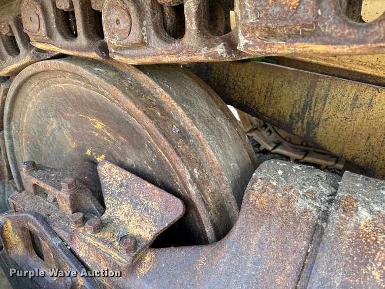 image for item EH4366 1973 Caterpillar D9G dozer