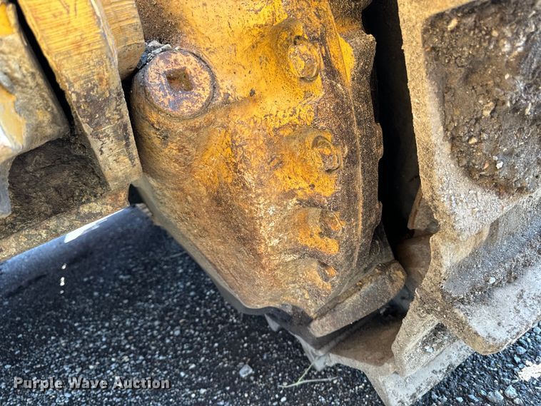 image for item EH4366 1973 Caterpillar D9G dozer