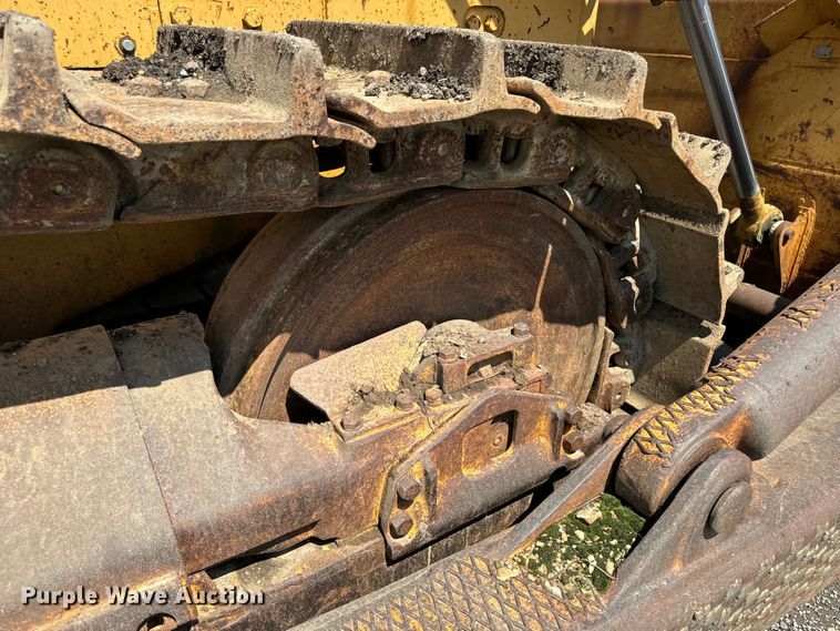 image for item EH4366 1973 Caterpillar D9G dozer