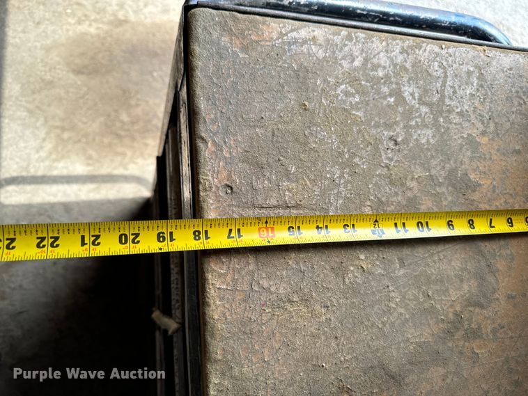 image for item EH4367 2012 Duramax DWF8520TA enclosed cargo trailer