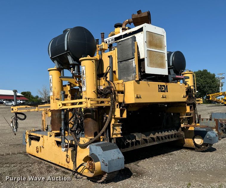 image for item EH4368 HEM 8-16 slip form paver