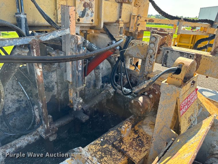 image for item EH4368 HEM 8-16 slip form paver