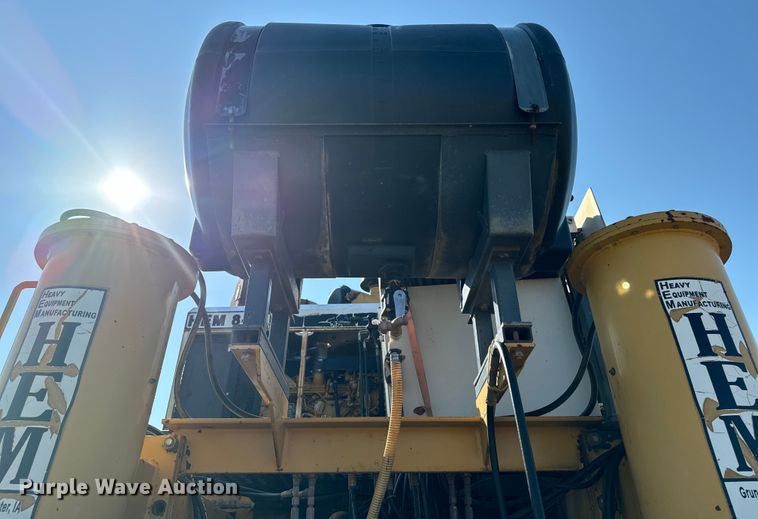 image for item EH4368 HEM 8-16 slip form paver