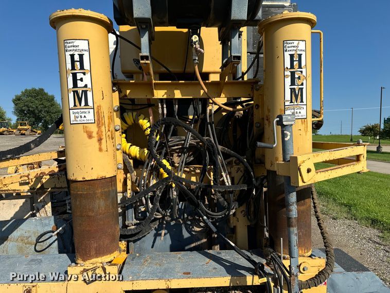 image for item EH4368 HEM 8-16 slip form paver