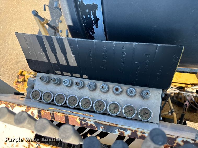 image for item EH4368 HEM 8-16 slip form paver