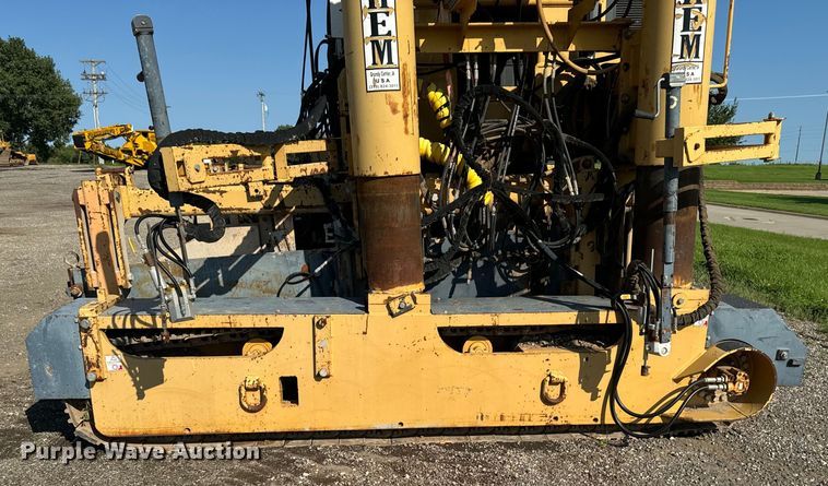 image for item EH4368 HEM 8-16 slip form paver