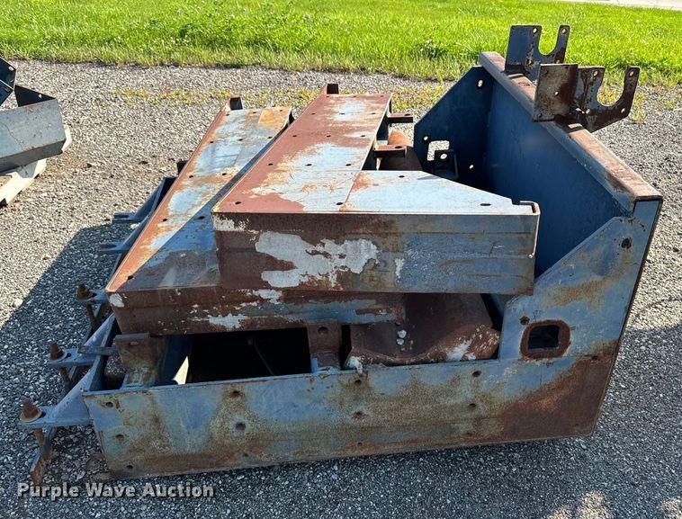 image for item EH4368 HEM 8-16 slip form paver