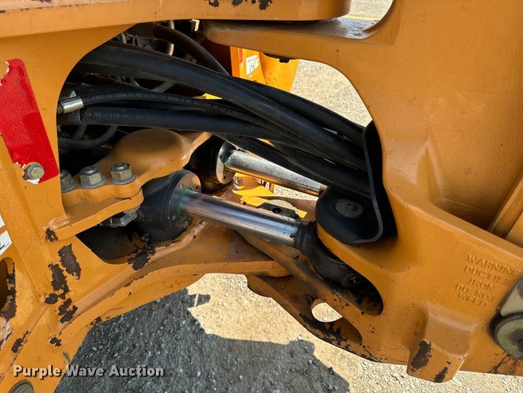 image for item EH4370 2013 Case  590 Super N backhoe