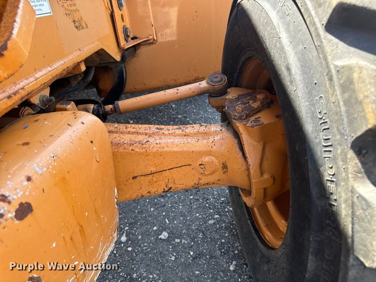 image for item EH4370 2013 Case  590 Super N backhoe